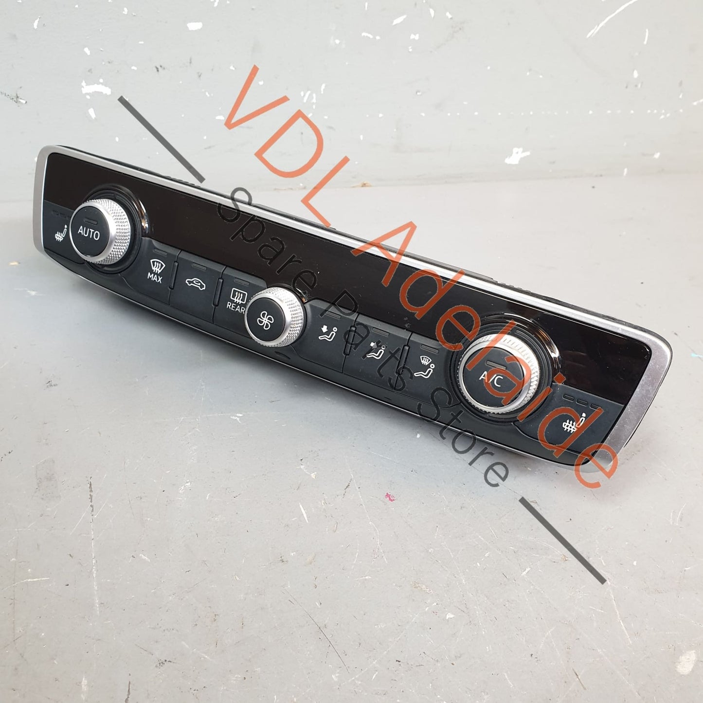 8V0820043D 8V0820043DIMJ Audi S3 8V Air Conditioning Climate Control Switch 8V0820043D IMJ