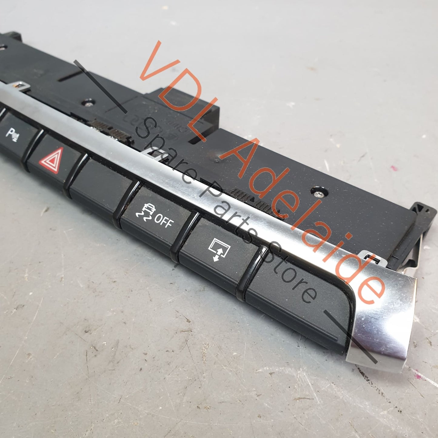 8V0925301DRNV6 8V0925301DR Audi A3 S3 Dashboard Switch 8V0925301DR