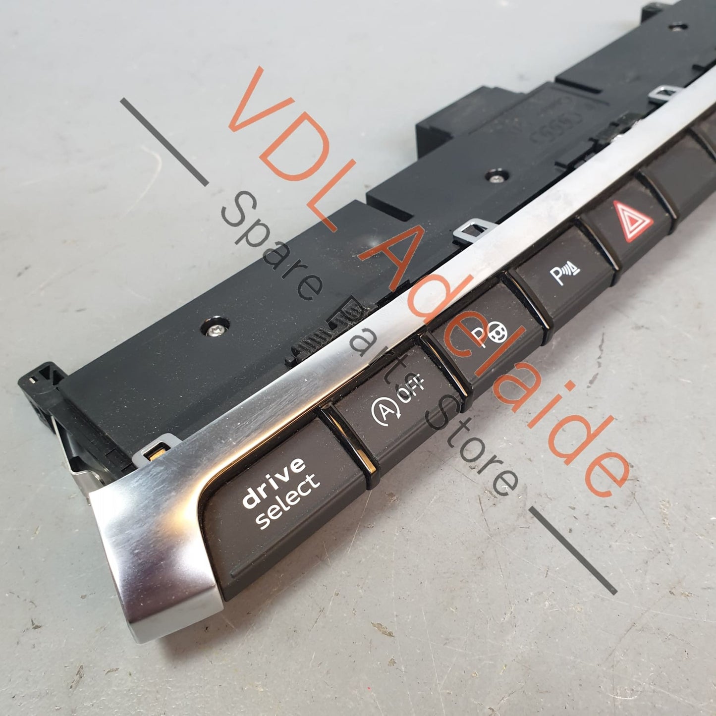 8V0925301DRNV6 8V0925301DR Audi A3 S3 Dashboard Switch 8V0925301DR
