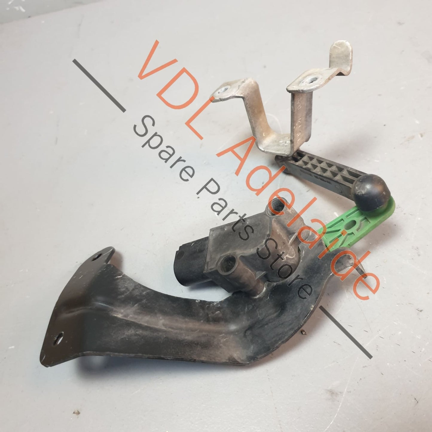 5Q0512522F Audi A3 S3 RS3 8V Golf MK7 Rear Right Suspension Level Sensor 5Q0512522F