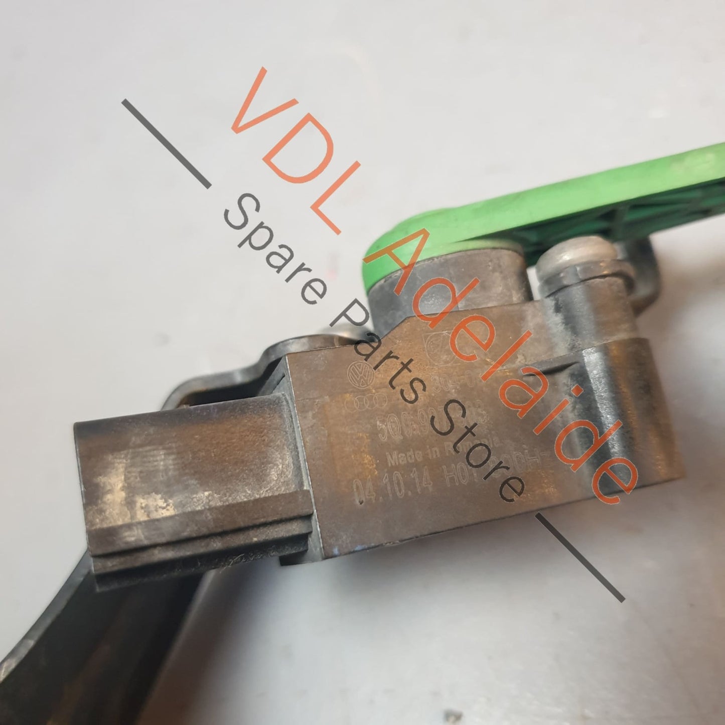 5Q0512522F Audi A3 S3 RS3 8V Golf MK7 Rear Right Suspension Level Sensor 5Q0512522F