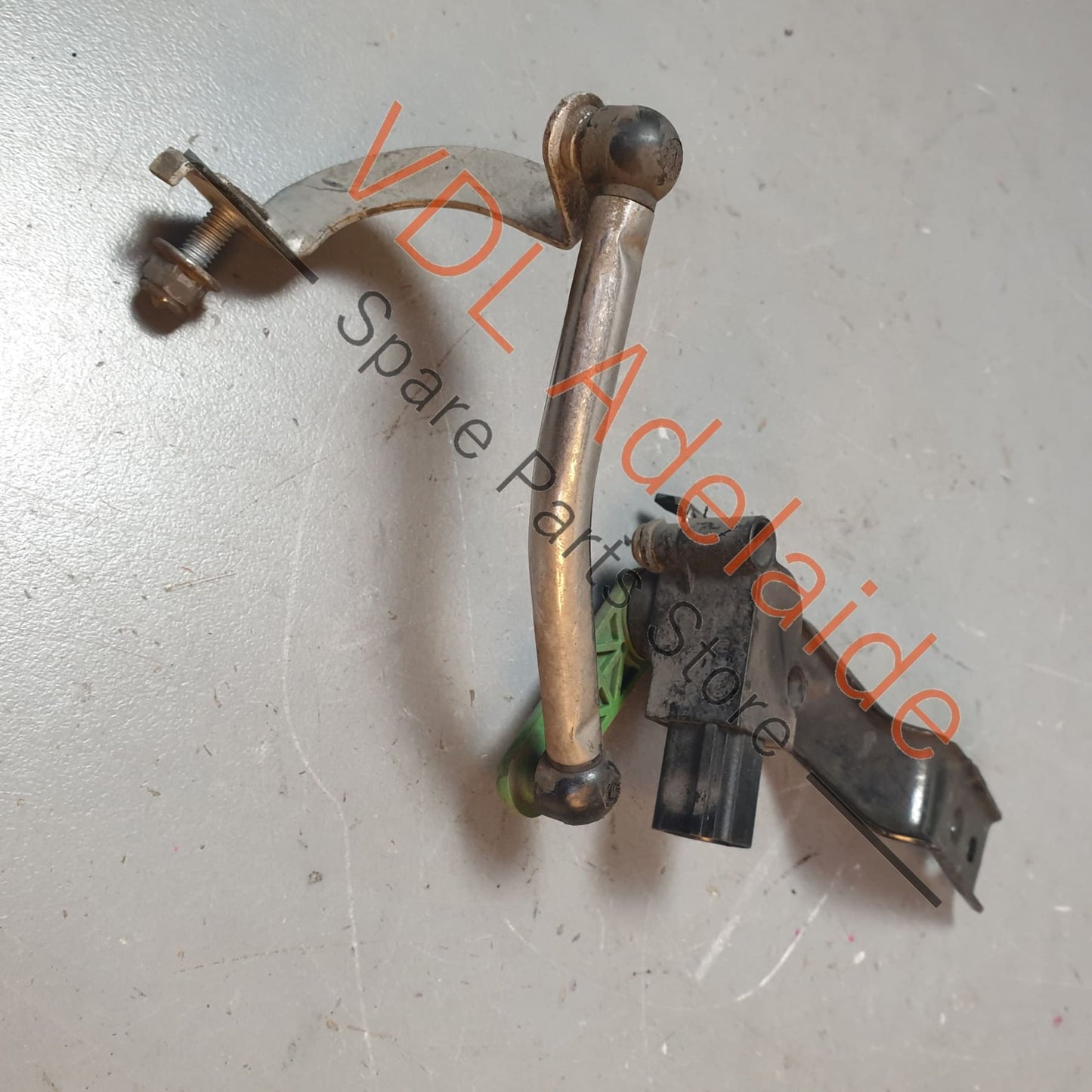 5Q0412522C Audi A3 S3 RS3 8V Golf MK7 Front Right Suspension Level Sensor 5Q0412522C
