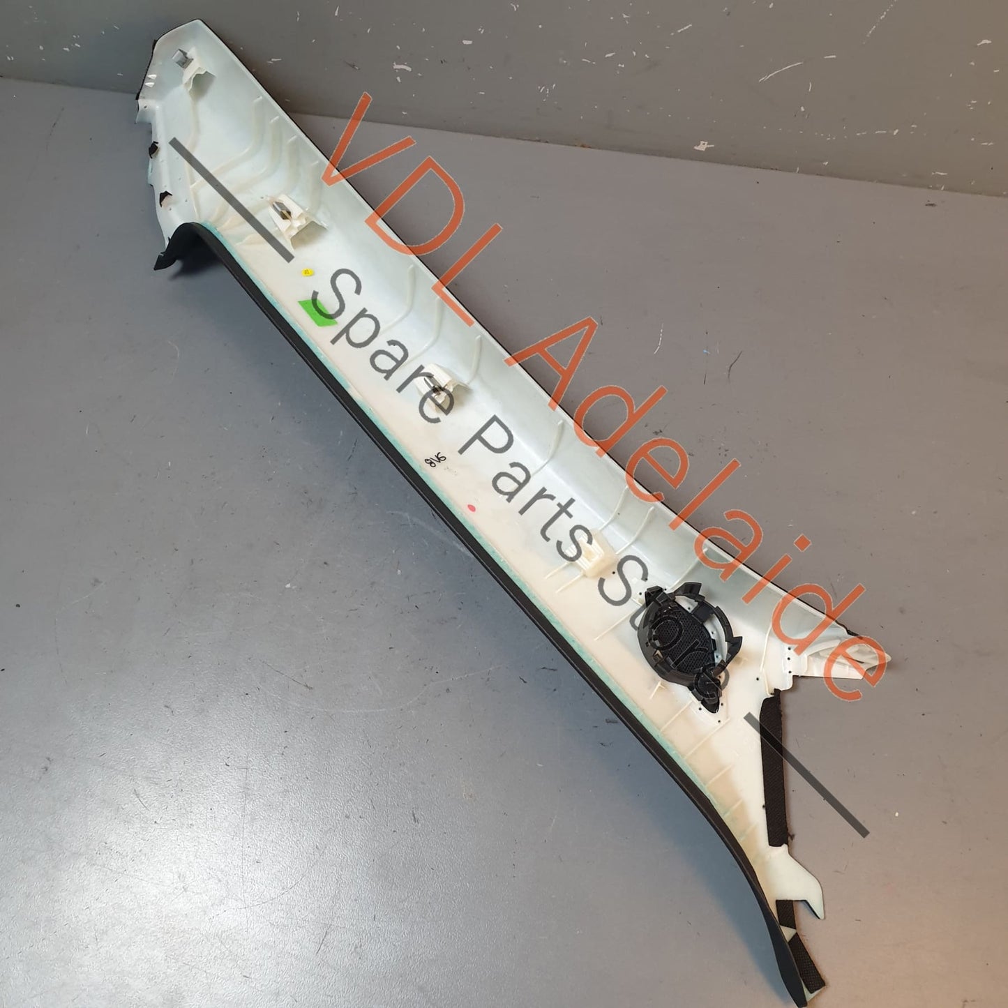 8V7867233 8V786723324A Audi A3 S3 Convertible Interior A Pillar Trim Left 8V7867233 24A