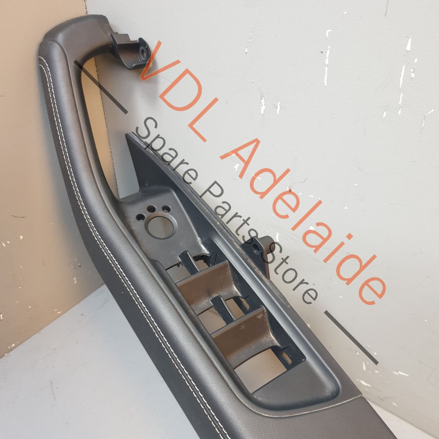 8V7867174DRUI 8V7959522 Audi A3 S3 RS3 Right Side Drivers Leather Interior Trim Arm Rest Door Handle 8V7867174D RUI 8V7959522