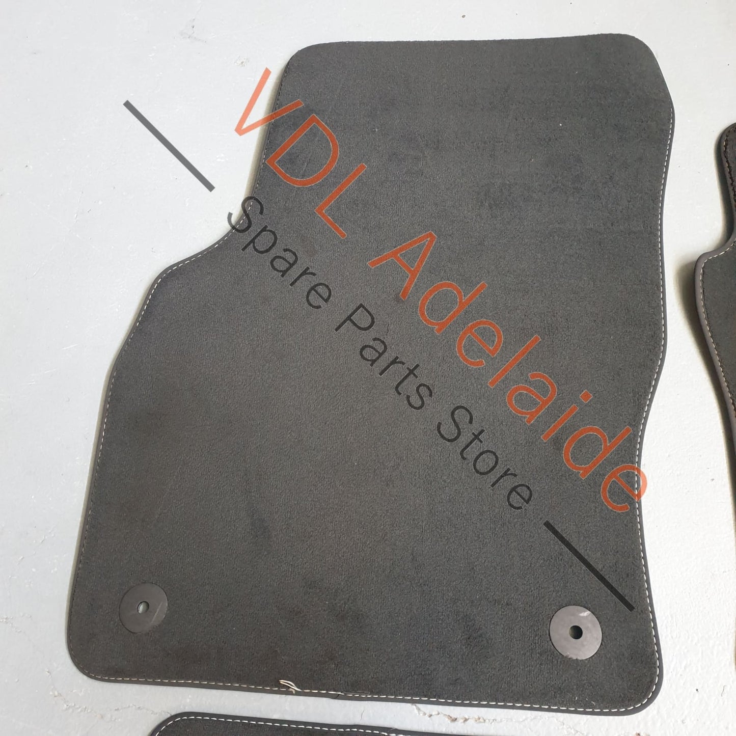 8V7864452A Genuine OEM Audi A3 S3 Interior Carpet Mat Set 8V7864452A Black with White Stitching