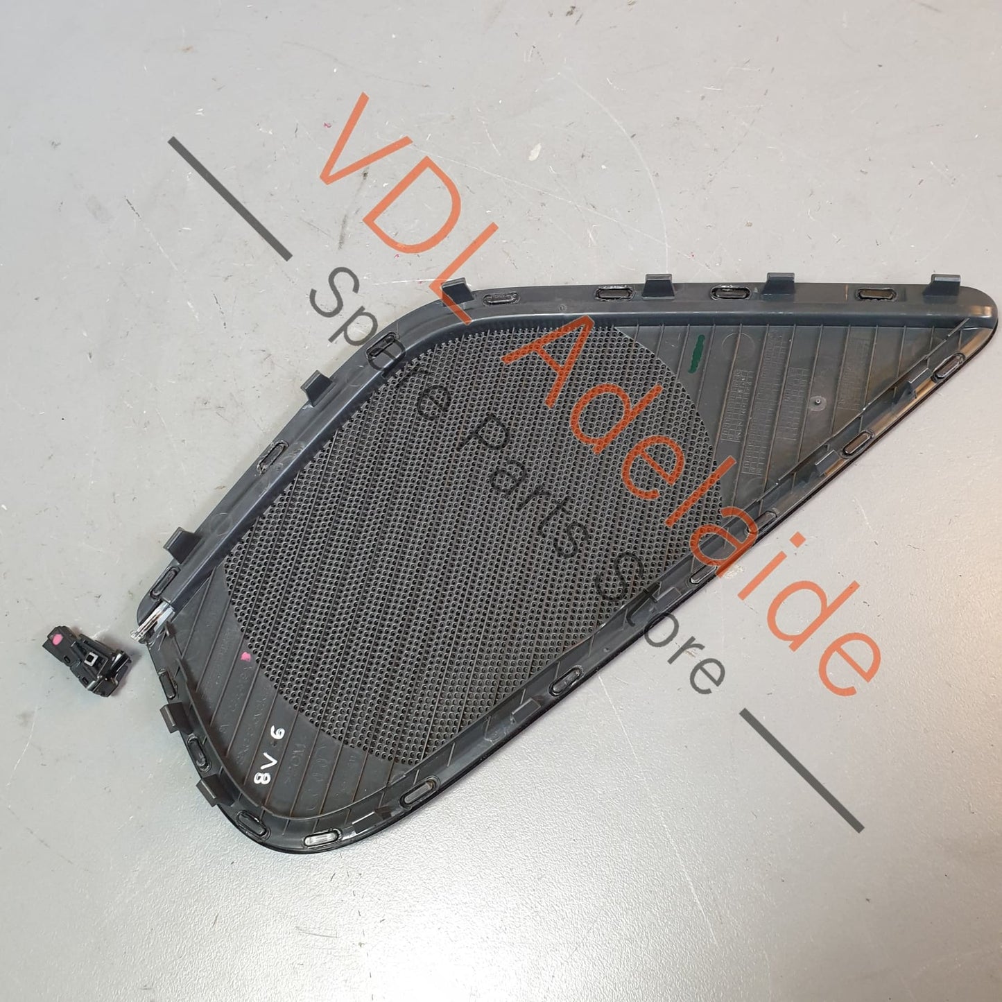 8V7035419A4PK 8V7035419B4PK Audi B&O Bang Olufsen Fibre Optic Illuminated Front Left Door Trim Speaker Cover 8V7035419A 4PK