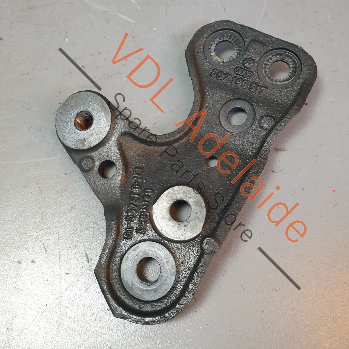 5Q7199517 5Q7199517A Audi A3 S3 Front Left Subframe K Frame Mounting Bracket Brace 5Q7199517