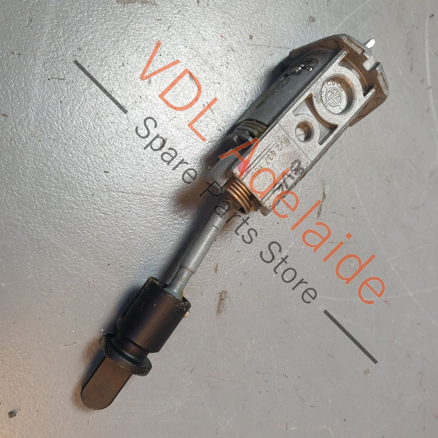 107837168CS Audi A3 S3 RS3 Exterior Door Lock with Matching Blade Key 107837168CS
