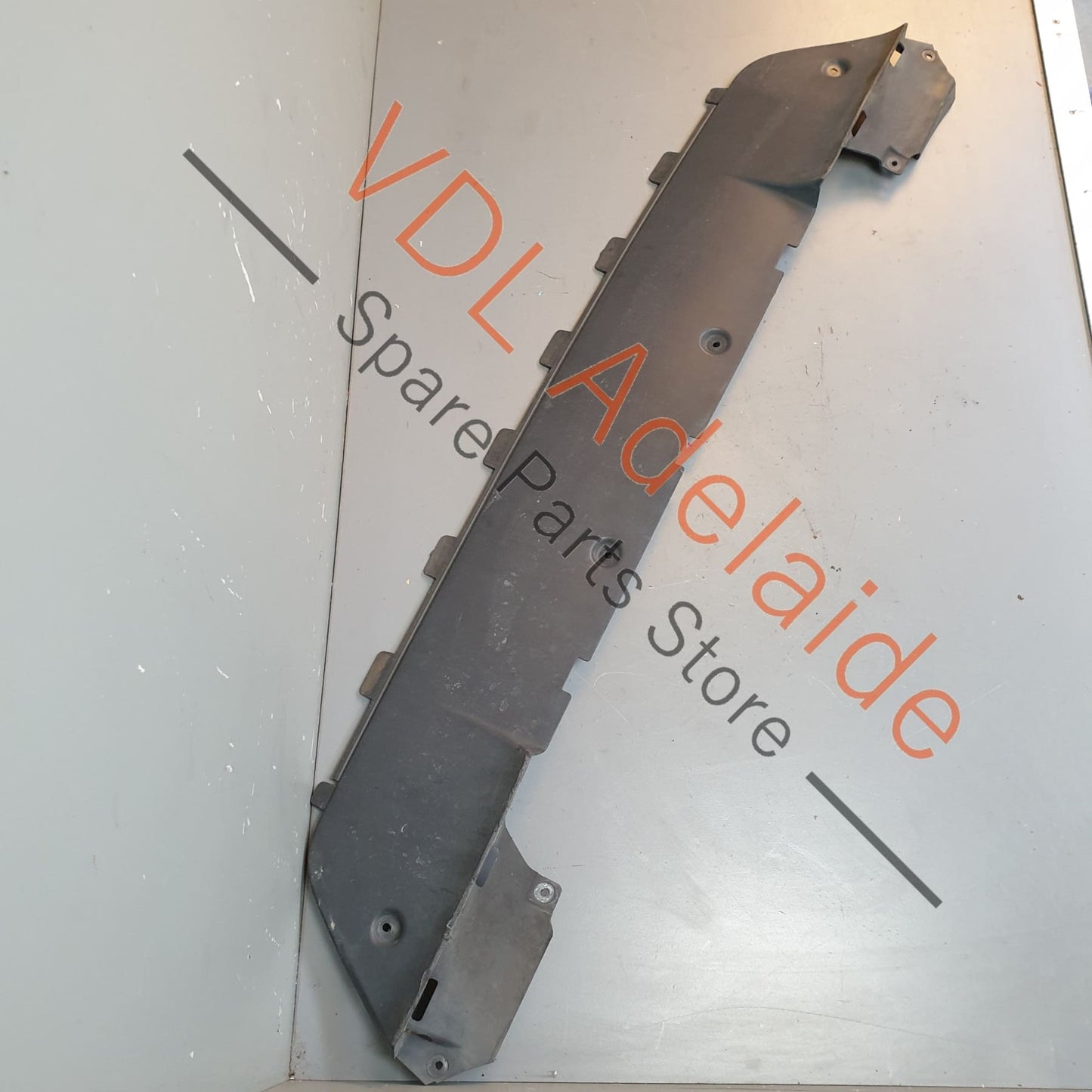 7L5805901 95550490100 Porsche Cayenne Turbo / GTS Front Bumper Lower Spoiler Trim 7L5805901 95550490100