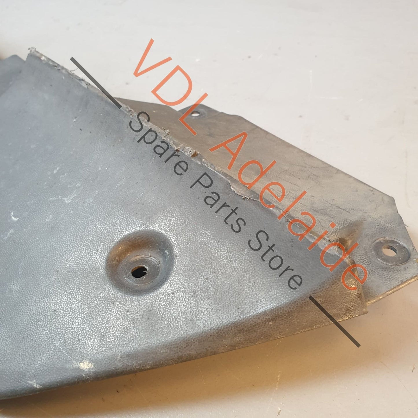 7L5805901 95550490100 Porsche Cayenne Turbo / GTS Front Bumper Lower Spoiler Trim 7L5805901 95550490100