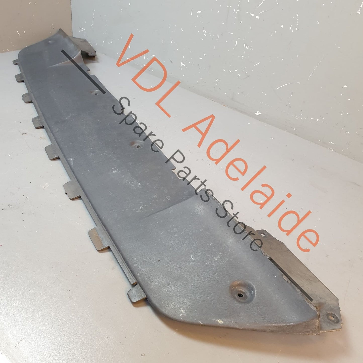 7L5805901 95550490100 Porsche Cayenne Turbo / GTS Front Bumper Lower Spoiler Trim 7L5805901 95550490100