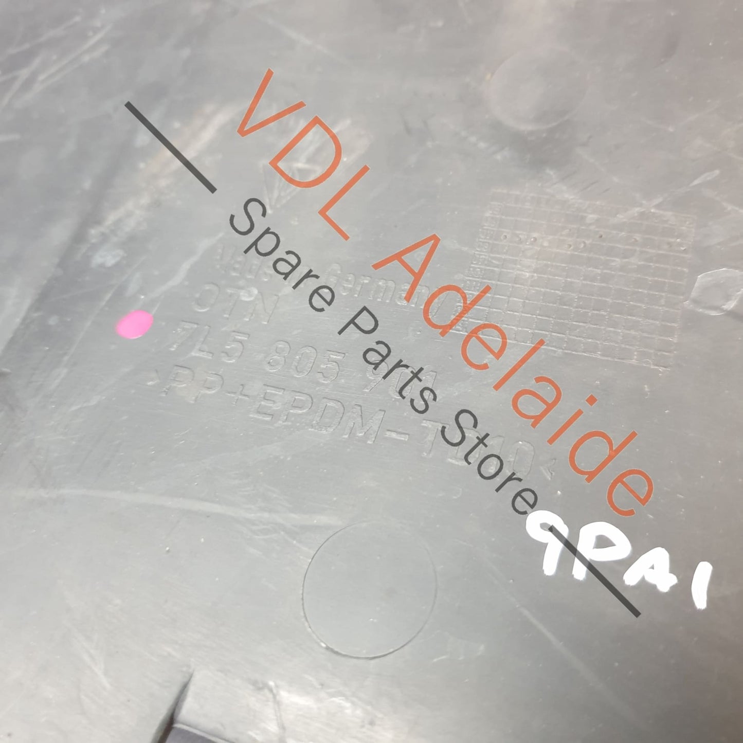 7L5805901 95550490100 Porsche Cayenne Turbo / GTS Front Bumper Lower Spoiler Trim 7L5805901 95550490100