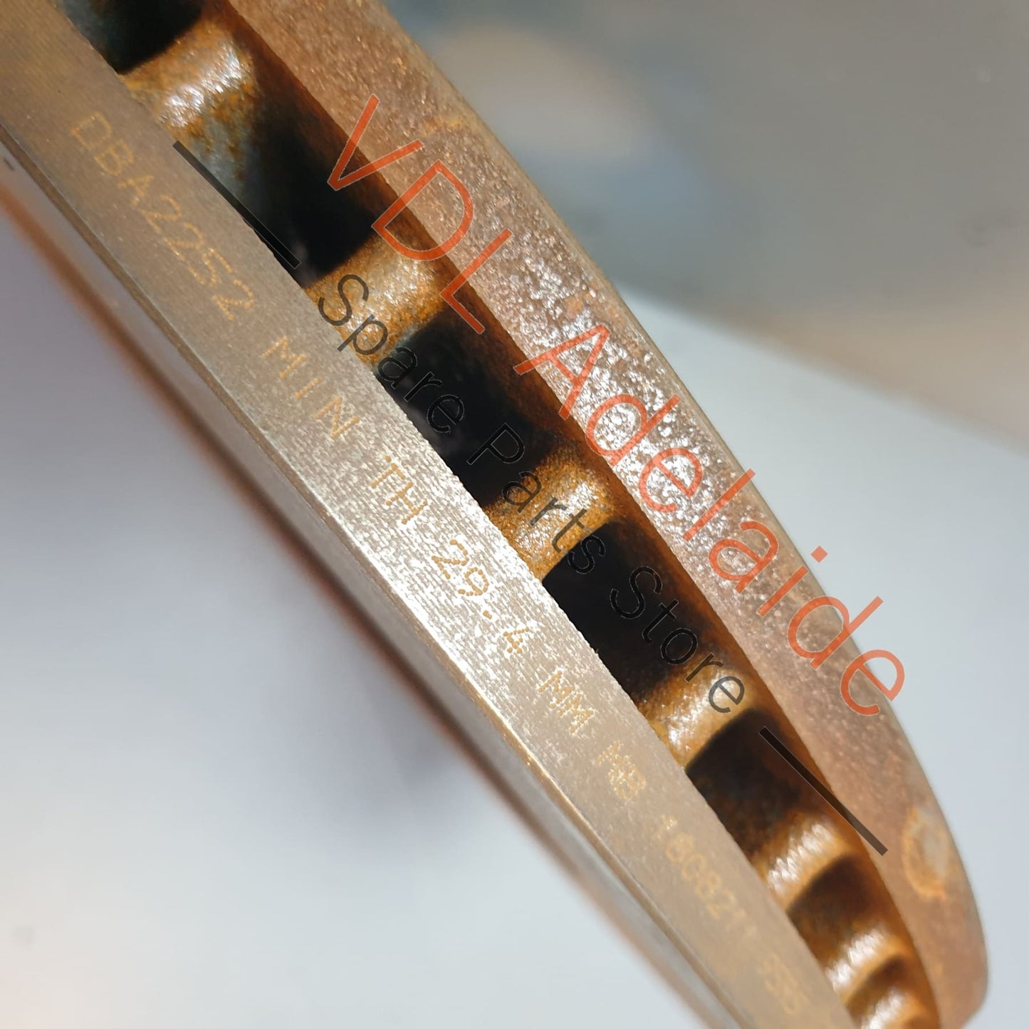 DBA2252
