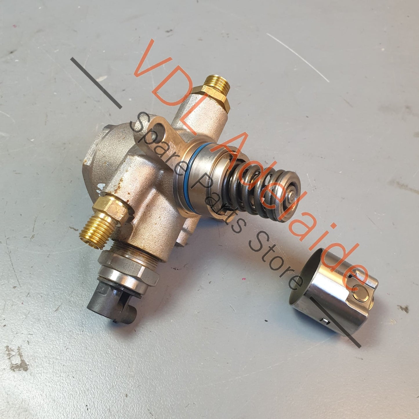 06M127026H 06M127026Q Audi RS4 RS5 2.9L HPFP High Pressure Fuel Pump 06M127026H 06M127026Q