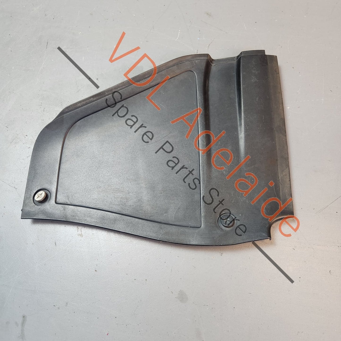 7L6819729D 2008-2010 Porsche Cayenne Wiper Cowling Trim Panel Cover Left 7L6819729D