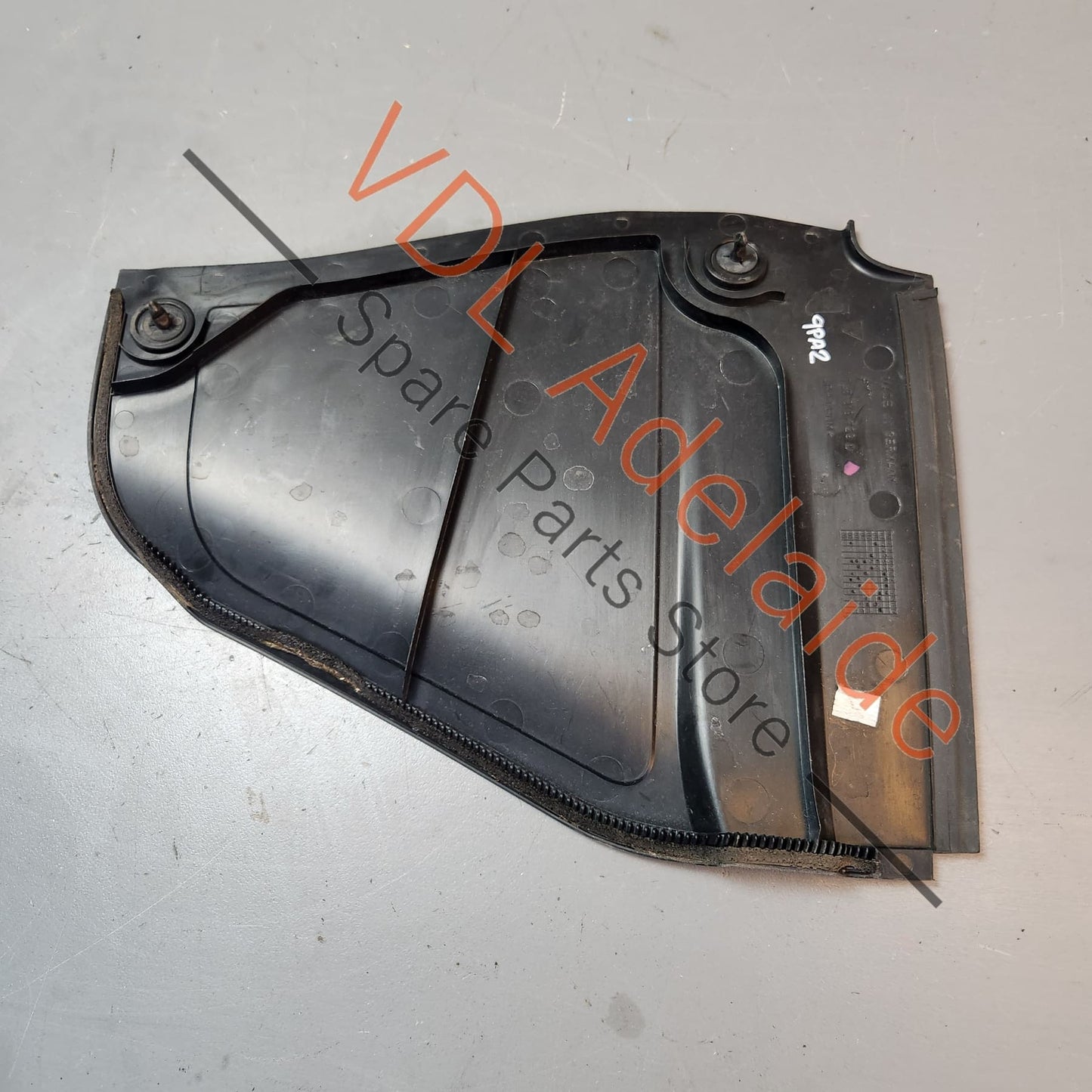 7L6819729D 2008-2010 Porsche Cayenne Wiper Cowling Trim Panel Cover Left 7L6819729D