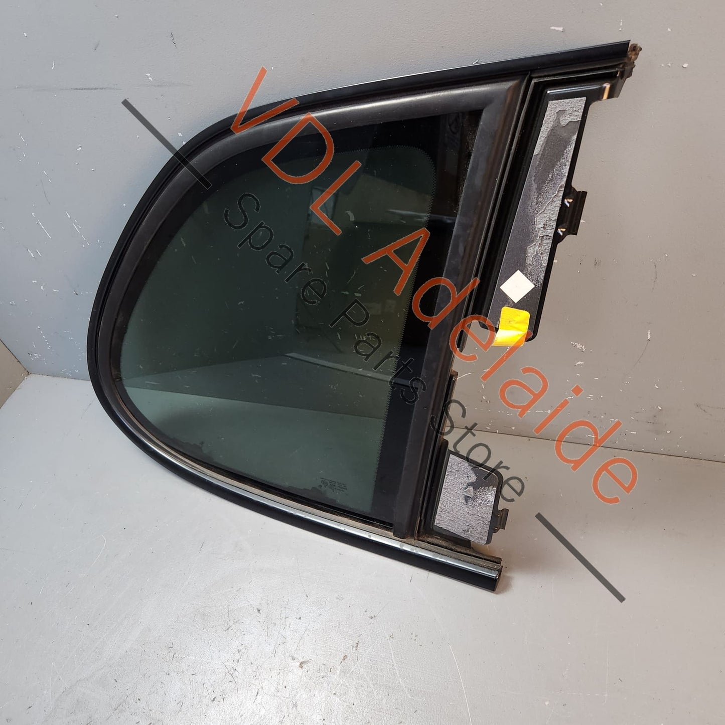 95554311224 7L5845298 Porsche Cayenne 9PA 955 957 Right Rear Side Window Privacy Glass 95554311224 7L5845298