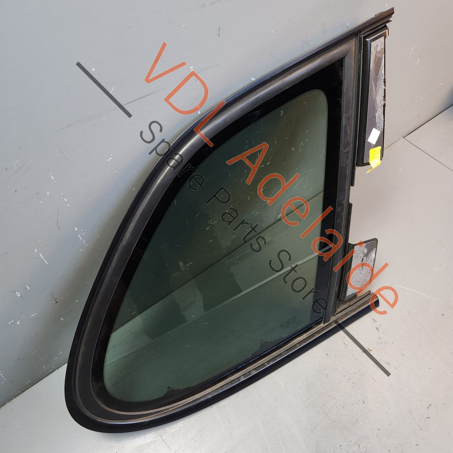 95554311224 7L5845298 Porsche Cayenne 9PA 955 957 Right Rear Side Window Privacy Glass 95554311224 7L5845298