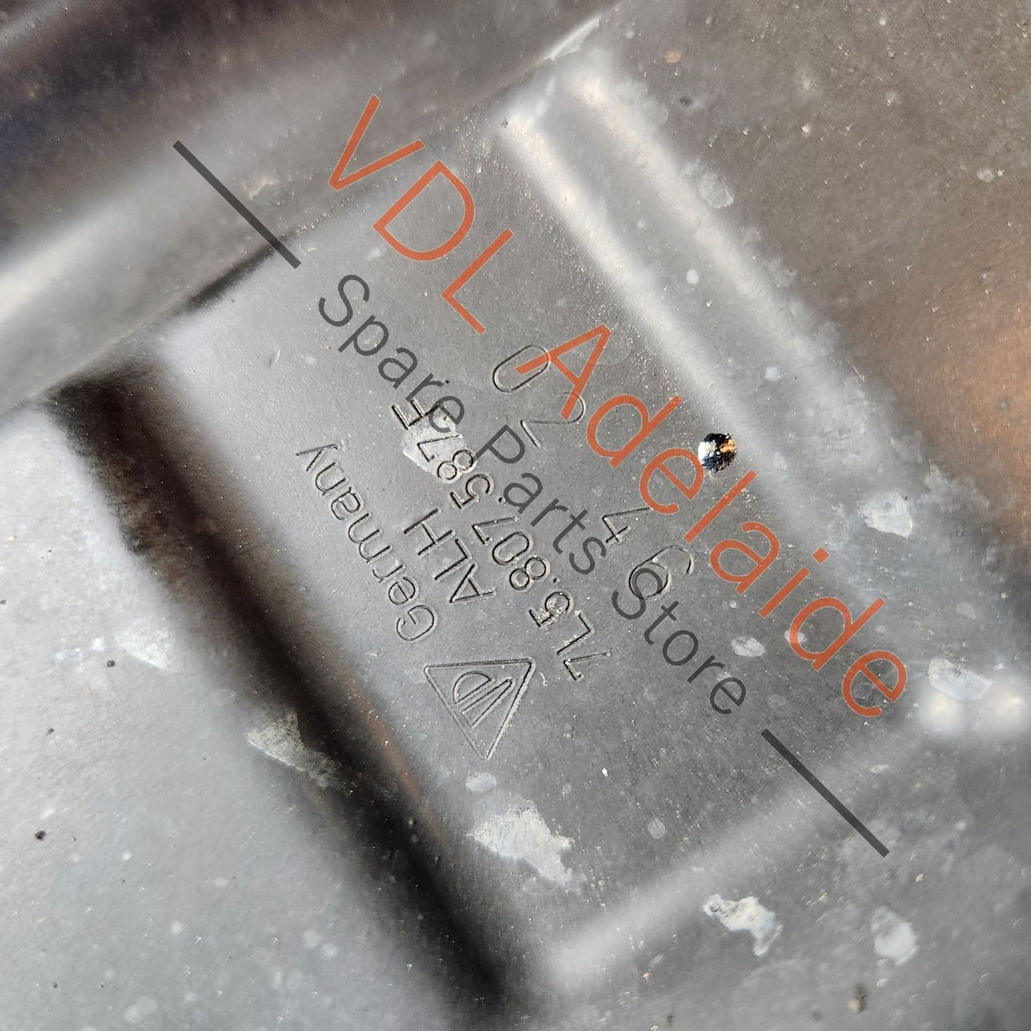 95550558703 7L5807857F Porsche Cayenne 9PA S GTS Turbo Rear Bumper Inner Mounting Bracket Frame 95550558703 7L5807857F