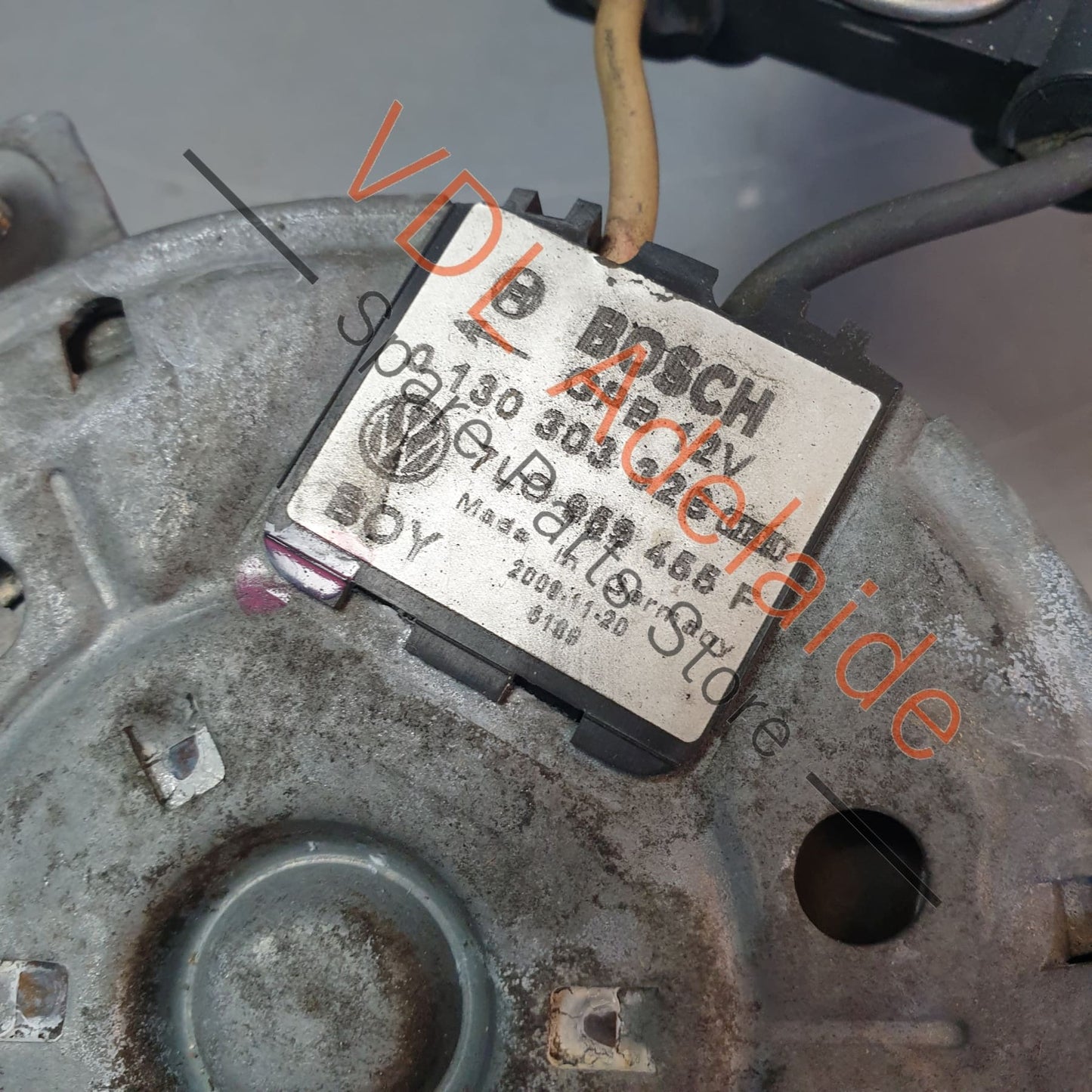 95562413400, 95562413401, 130303326, 7L0959455F, Porsche Cayenne Audi Q7 VW Touareg Small Radiator Fan Motor 0130303326 7L0959455F 95562413400 95562413401