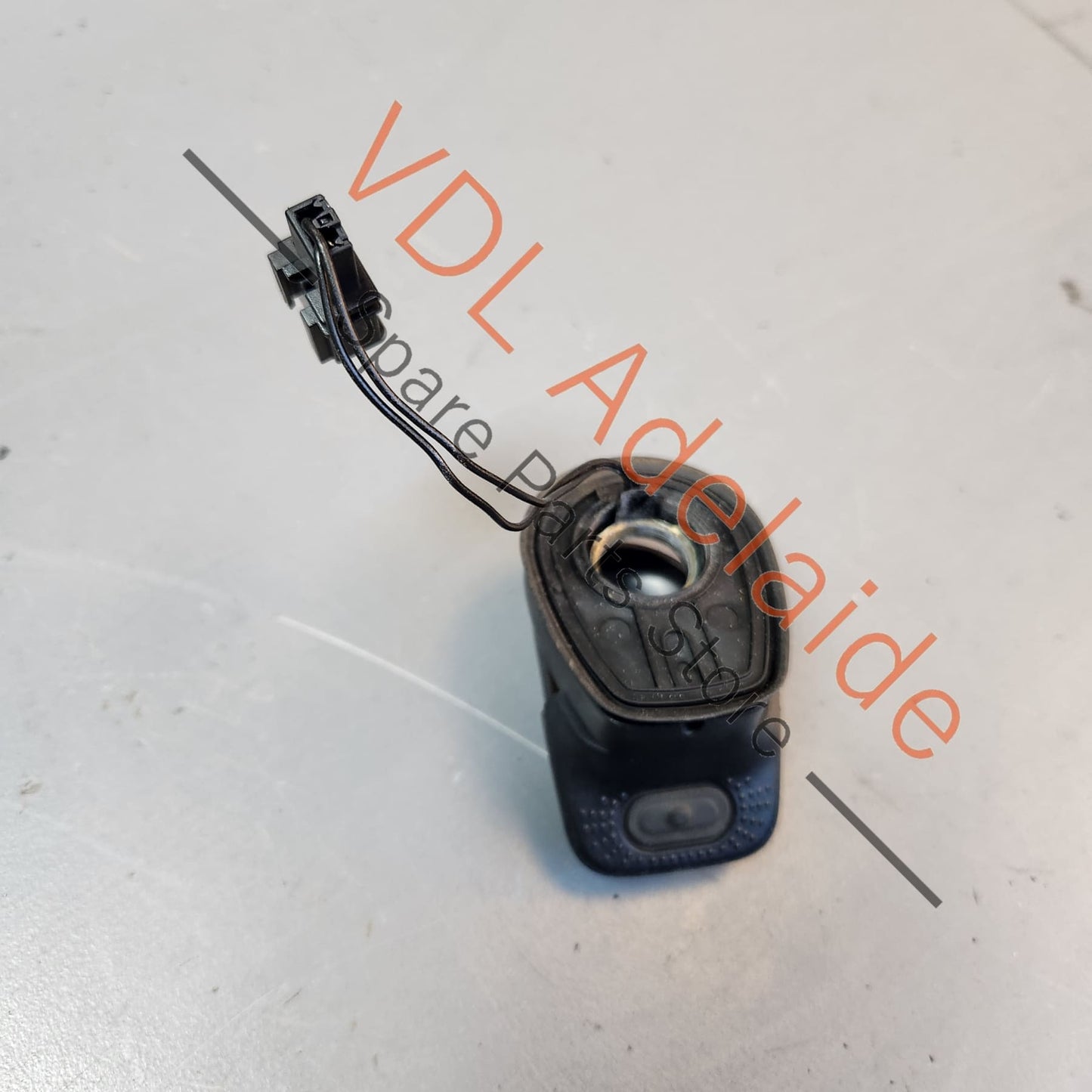 7L5845425 Porsche Cayenne Rear Hatch Glass Window Open Micro Swtich 7L5845425 7L5845425B