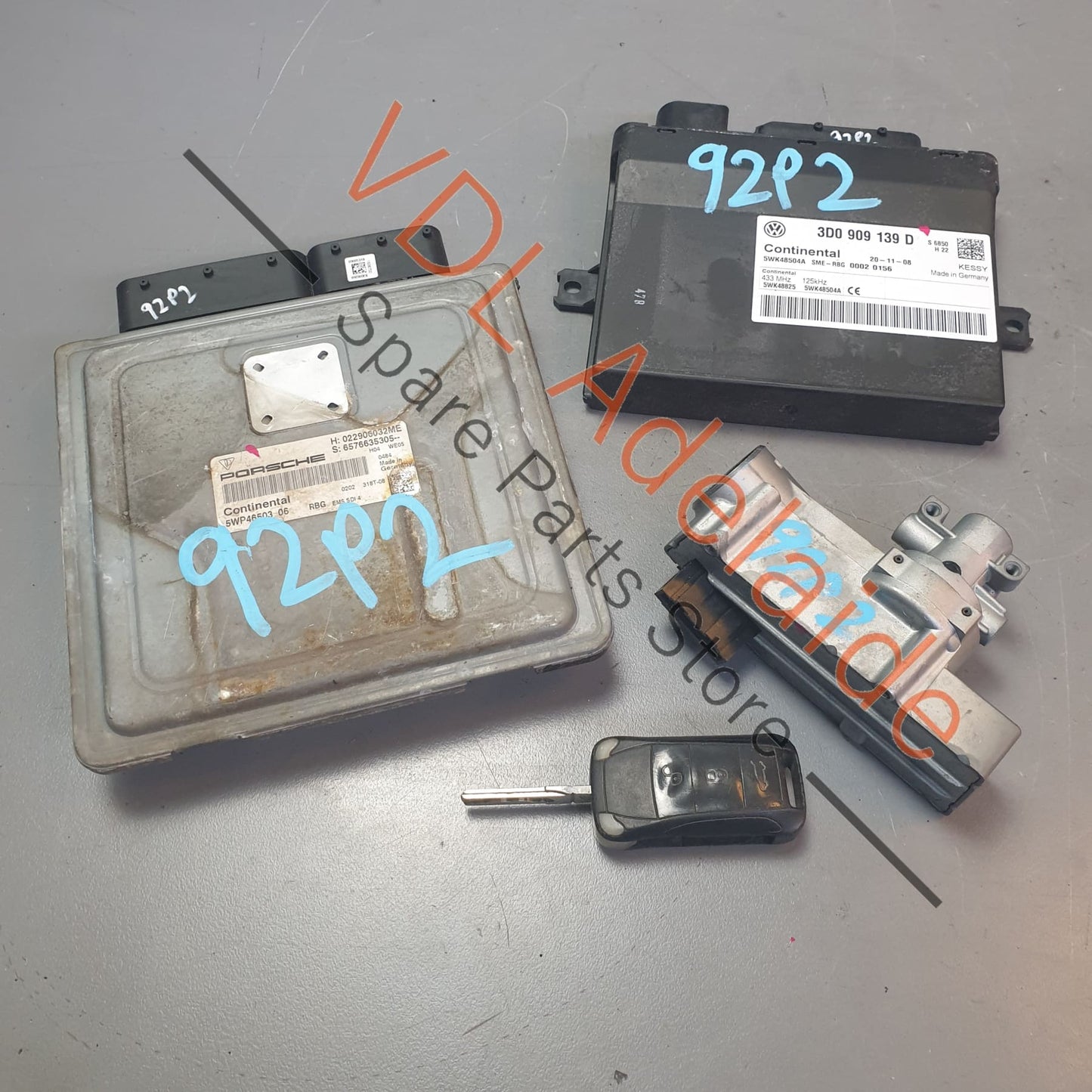 955 618 604 03 955 637 945 28 01C 3D0909139D Porsche Cayenne 4.8L GTS 9PA 955 957 DME EIS System Set with Key & Steering Lock
