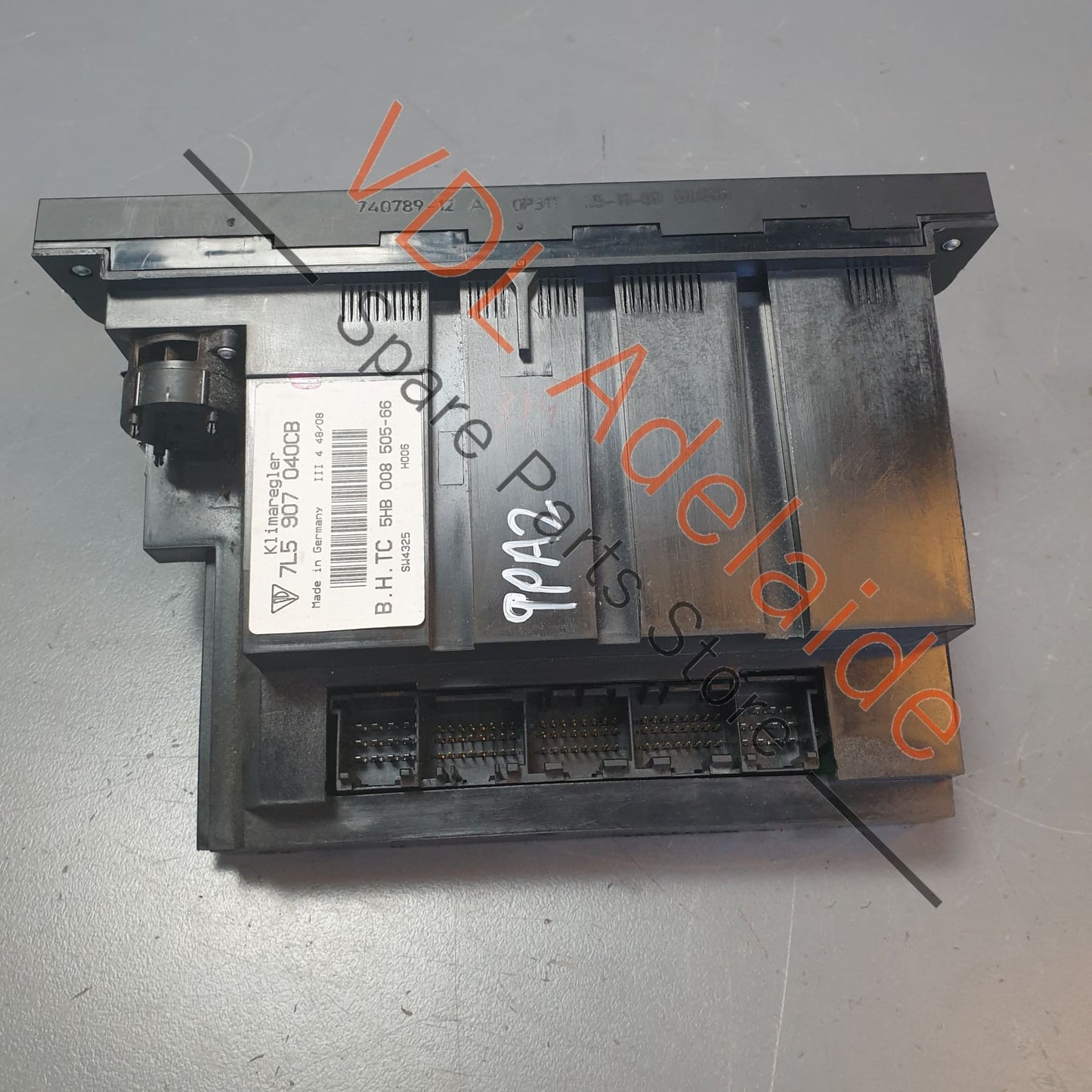95565310381, 95565310380,
95565310330, 95565310331, Porsche Cayenne 9PA Air Conditioning AC Climate Control Switch Module 95565310381