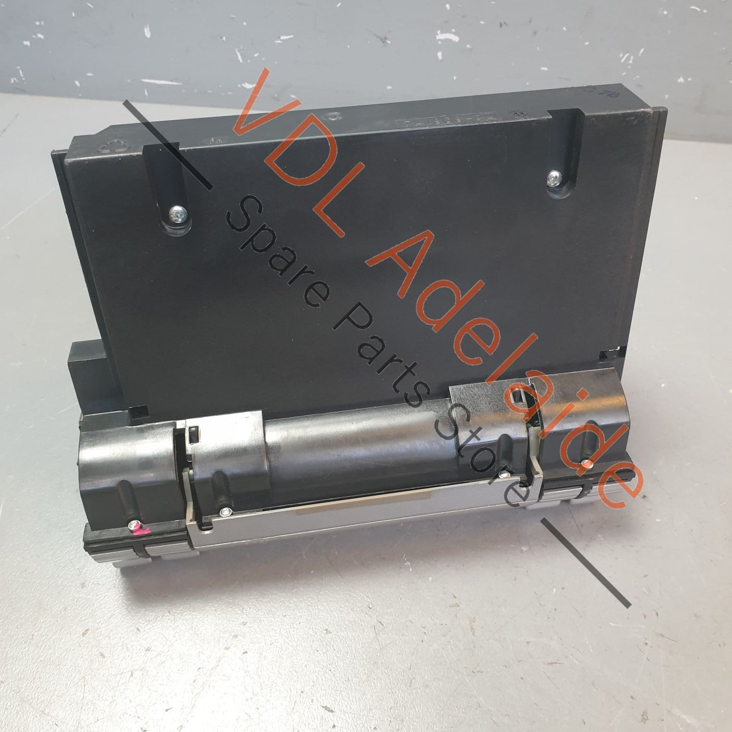 95565310381, 95565310380,
95565310330, 95565310331, Porsche Cayenne 9PA Air Conditioning AC Climate Control Switch Module 95565310381