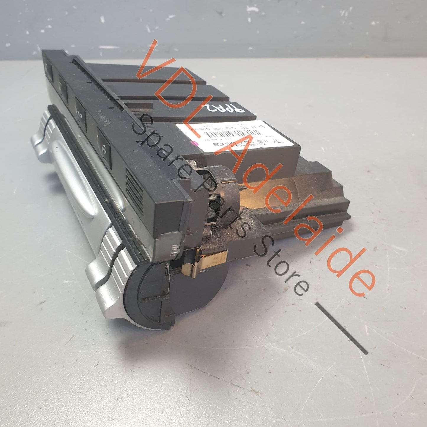 95565310381, 95565310380,
95565310330, 95565310331, Porsche Cayenne 9PA Air Conditioning AC Climate Control Switch Module 95565310381