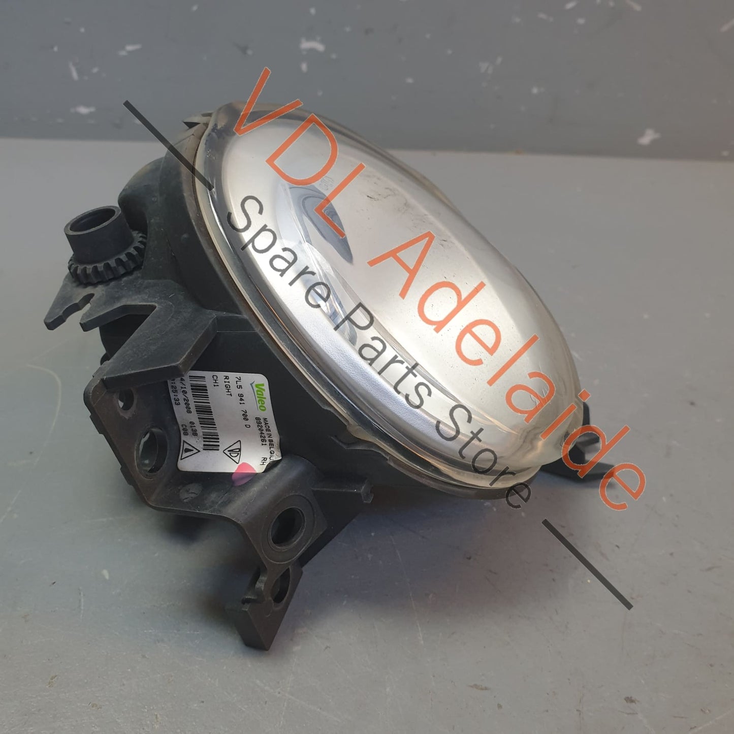95563116601, 7L5941700D, , , Porsche Cayenne GTS Turbo Front Right Fog Light 95563116601 7L5941700D