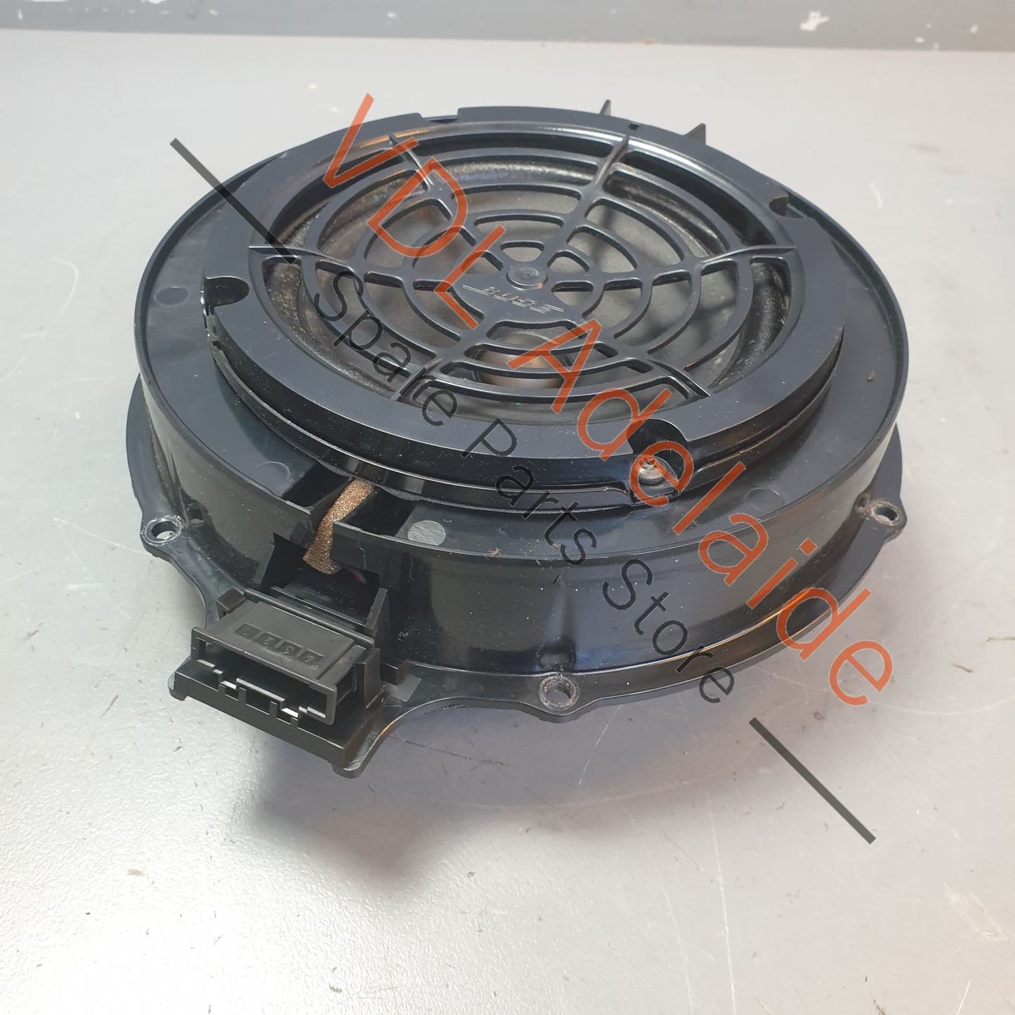 95564502400 7L5035397B Porsche Cayenne 9PA BOSE Rear Door Bass Speaker 95564502400 7L5035397B