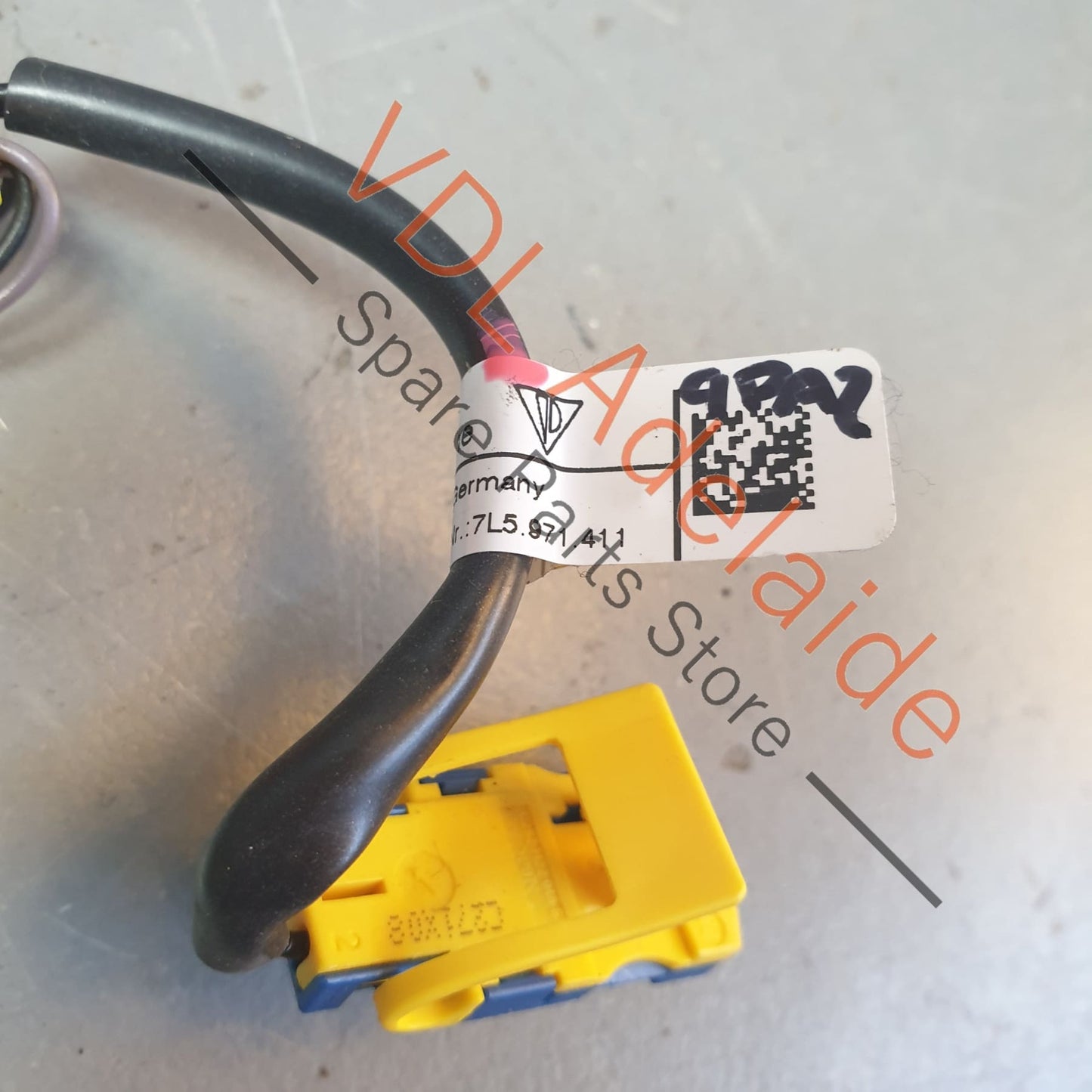 95561267000, 7L5971411, , , Porsche Cayenne 9PA 955 957 Steering Wheel Airbag Wiring Harness Cable 95561267000 7L5971411