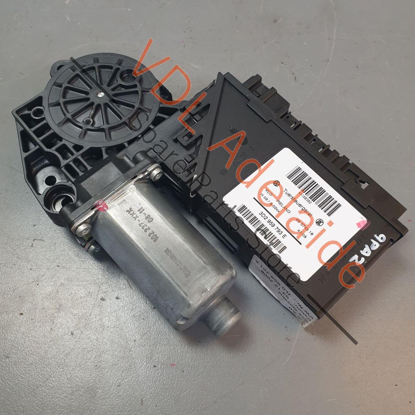 7L0959701K 3D2959793E 955 624 701 03 Porsche Cayenne 9PA VW Touareg Front Right Window Motor 95562470103 3D2959793E 7L0959701K