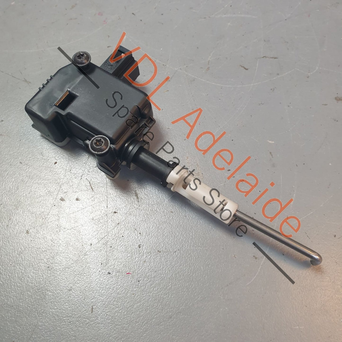 95551276100 Porsche Cayenne 9PA Rear Window Release Motor 95551276100