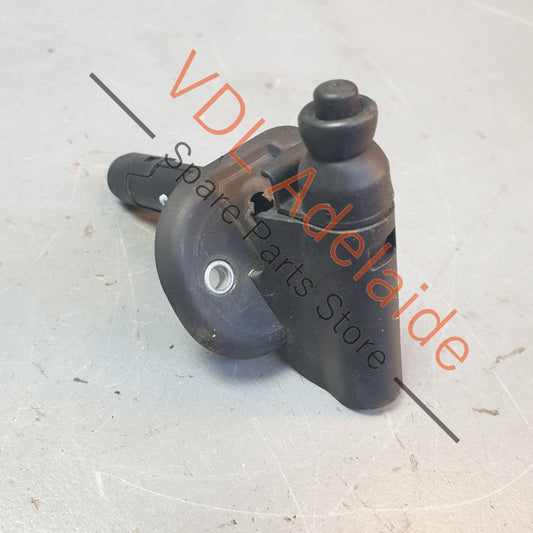 7L5810899 Porsche Cayenne 9PA Fuel Door Release Actuator 7L5810899