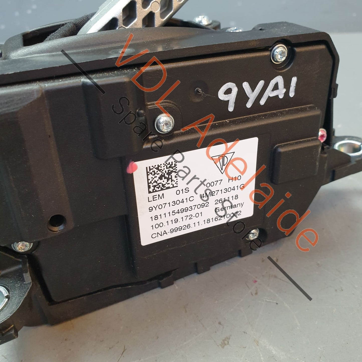 9Y0713041D 9Y0713041A 9Y0713041C Porsche Cayenne E3 9YA 9YB Gear Shifter Shift Handle Switch Selector Lever 9Y0713041D 4M2713041G