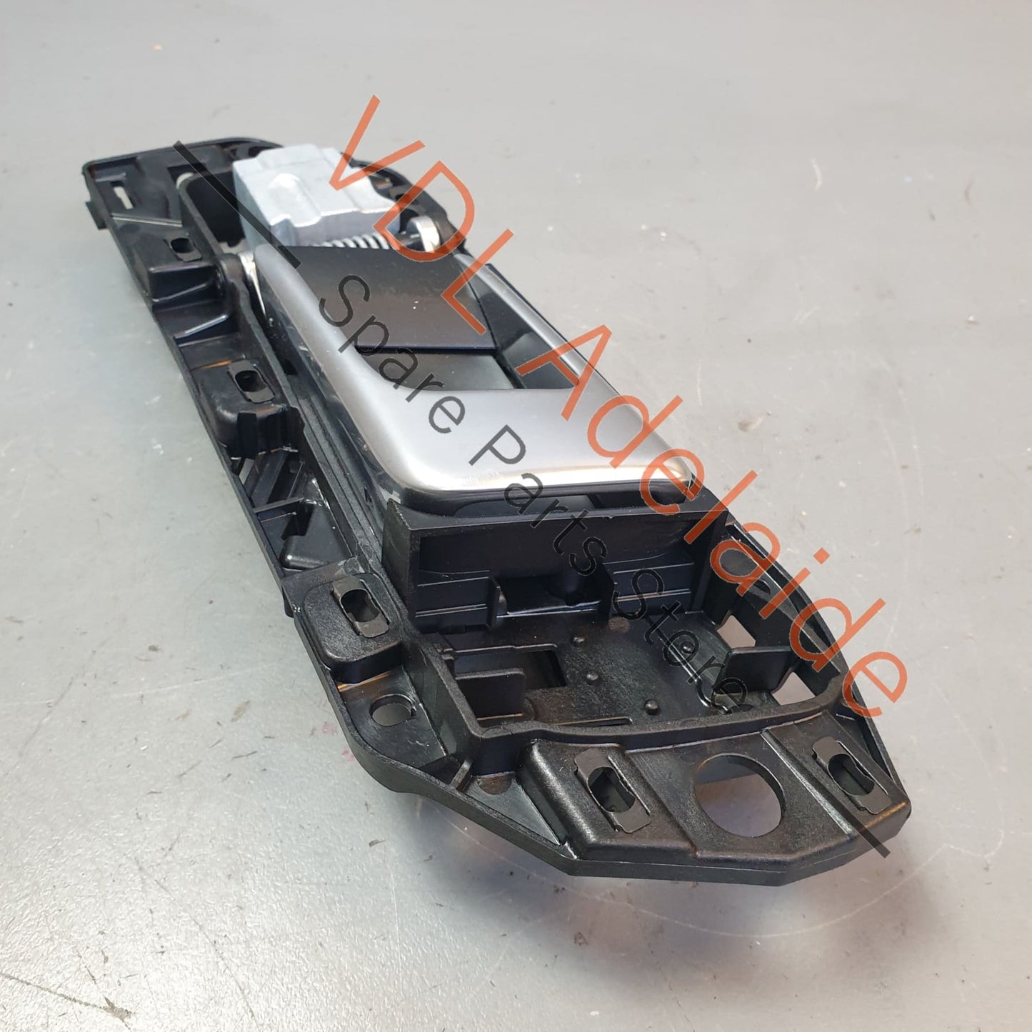 9Y0837019A 9Y0837019CZO Porsche Cayenne E3 9YA 9YB Left Door Opening Handle Interior Silver Chrome Aluminium 9Y0837019 CZO