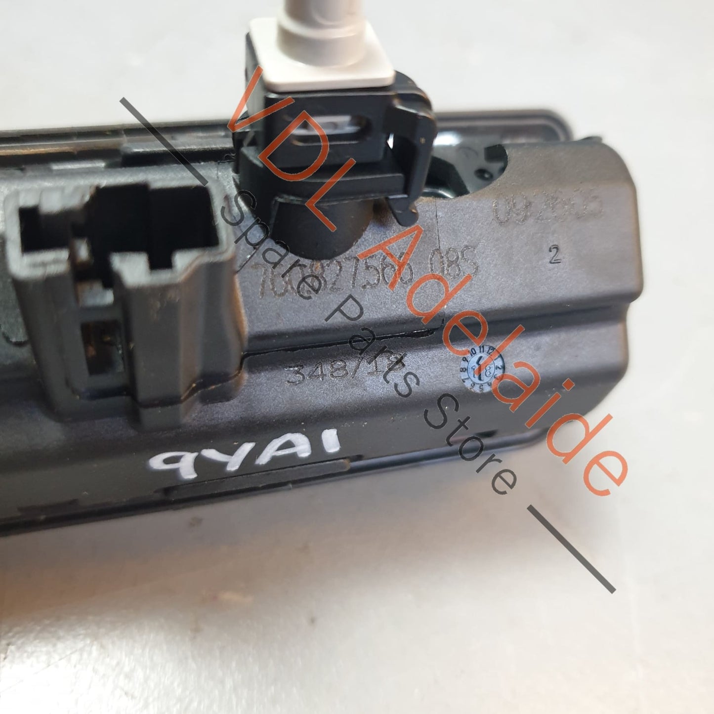 PAB827566A 76082756608S Porsche Cayenne E3 9YA 9YB Rear Hatch Boot Lid Lock Button and Reversing Camera with Washer Nozzle PAB827566A 760827566 08S