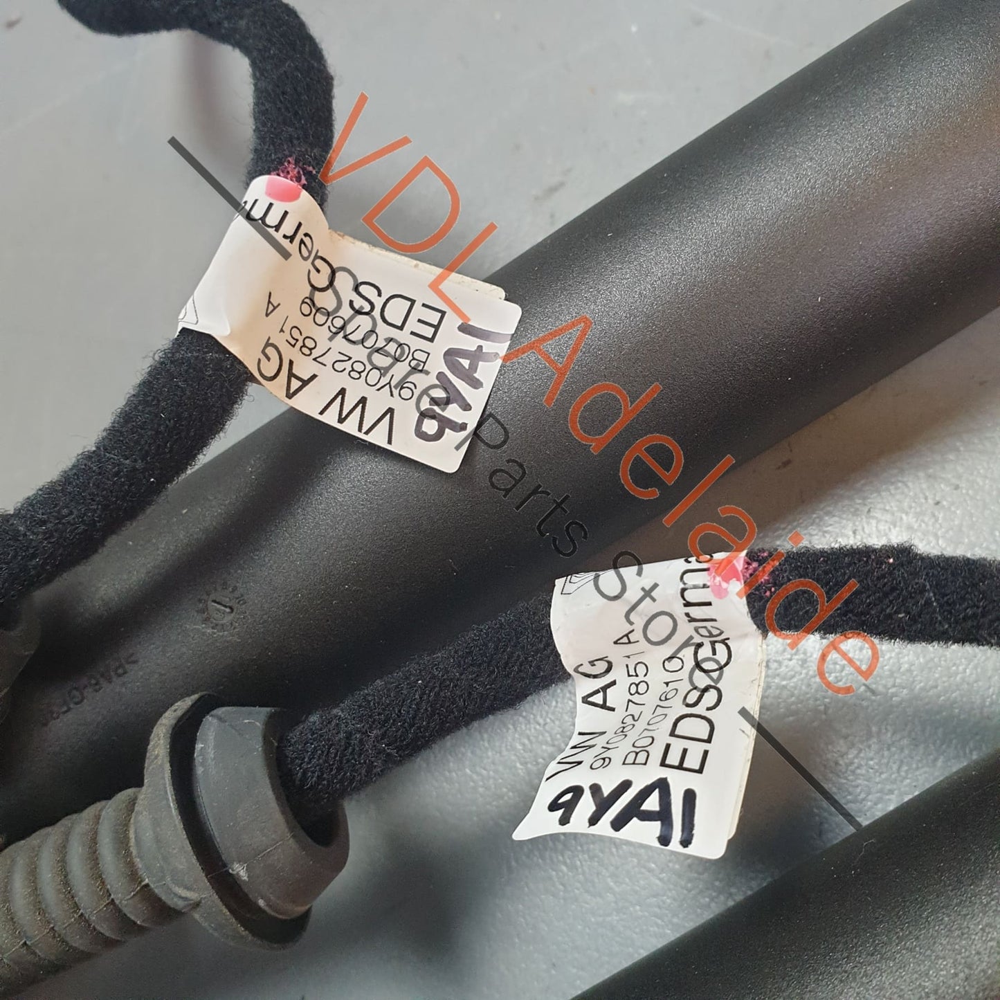 9Y0827851B 9Y0827851 Porsche Cayenne 9Y0 E3 Rear Hatch Boot Power Opening Closing Strut Motor 9Y0827851B