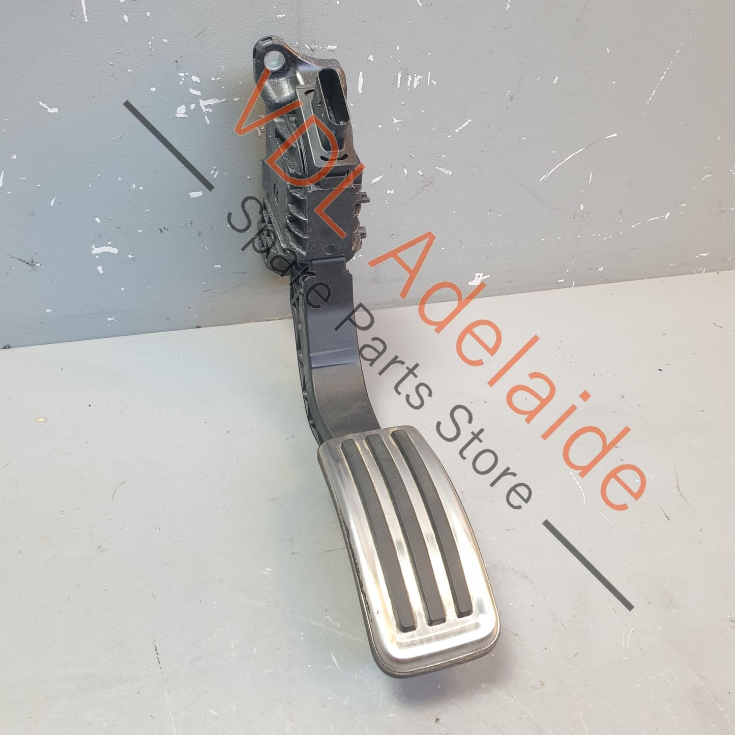 8W1723523 PAB72352300 Porsche Cayenne E3 Throttle Gas Pedal Accelerator with Sensor PAB72352300 8W1723523