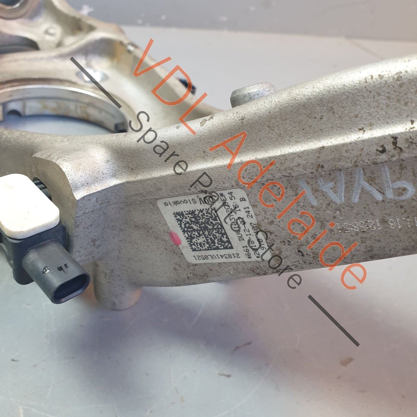 958407253 9Y0407245 9Y0407253A Porsche Cayenne E3 Front Left Suspension Wheel Bearing Carrier Hub Knuckle 958407253 9Y0407245 9Y0407253A