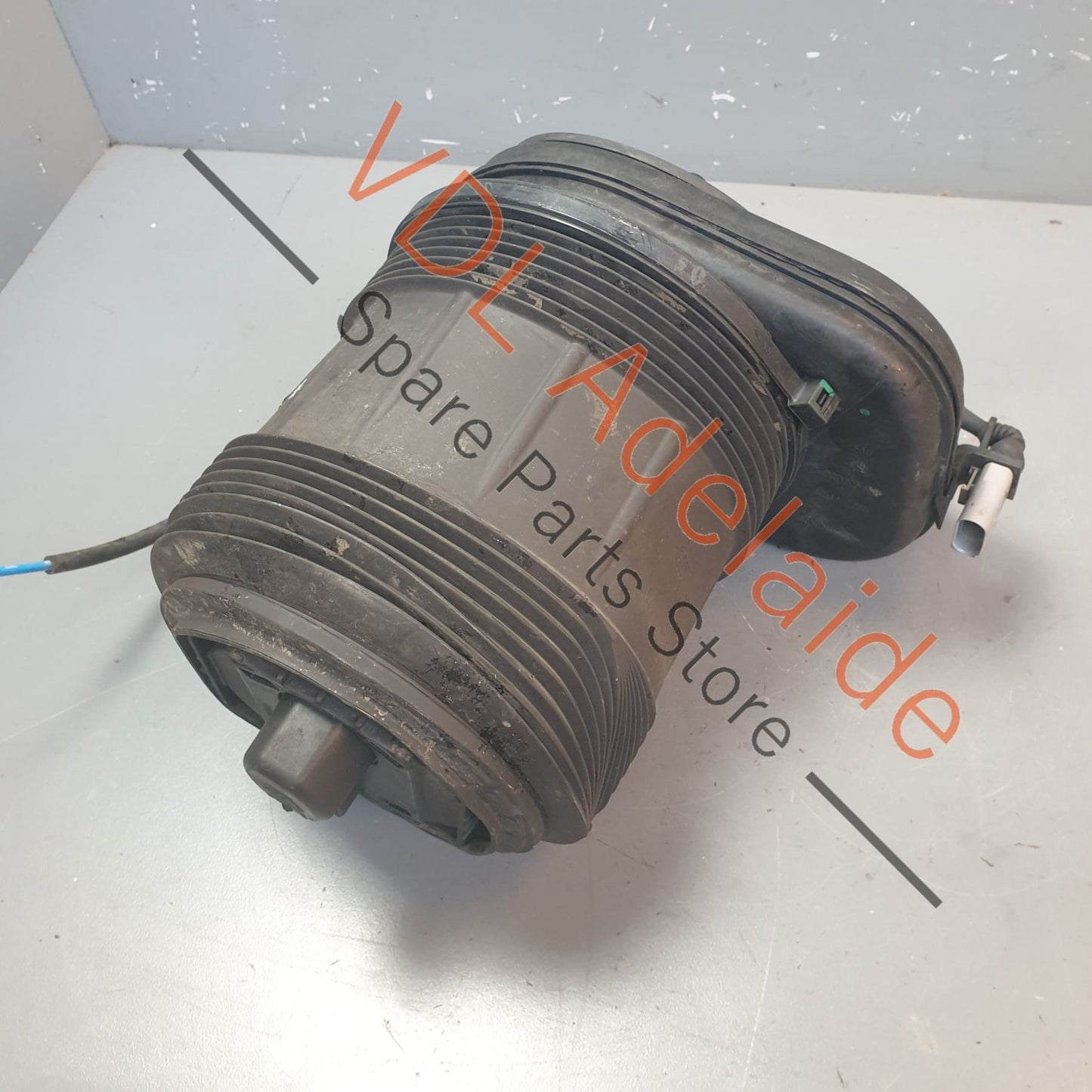 9Y0616002B 9Y0616002 9Y0616002C Porsche Cayenne E3 Rear Right Air Suspension Bag Airbag 9Y0616002B 9Y0616002 9Y0616002C