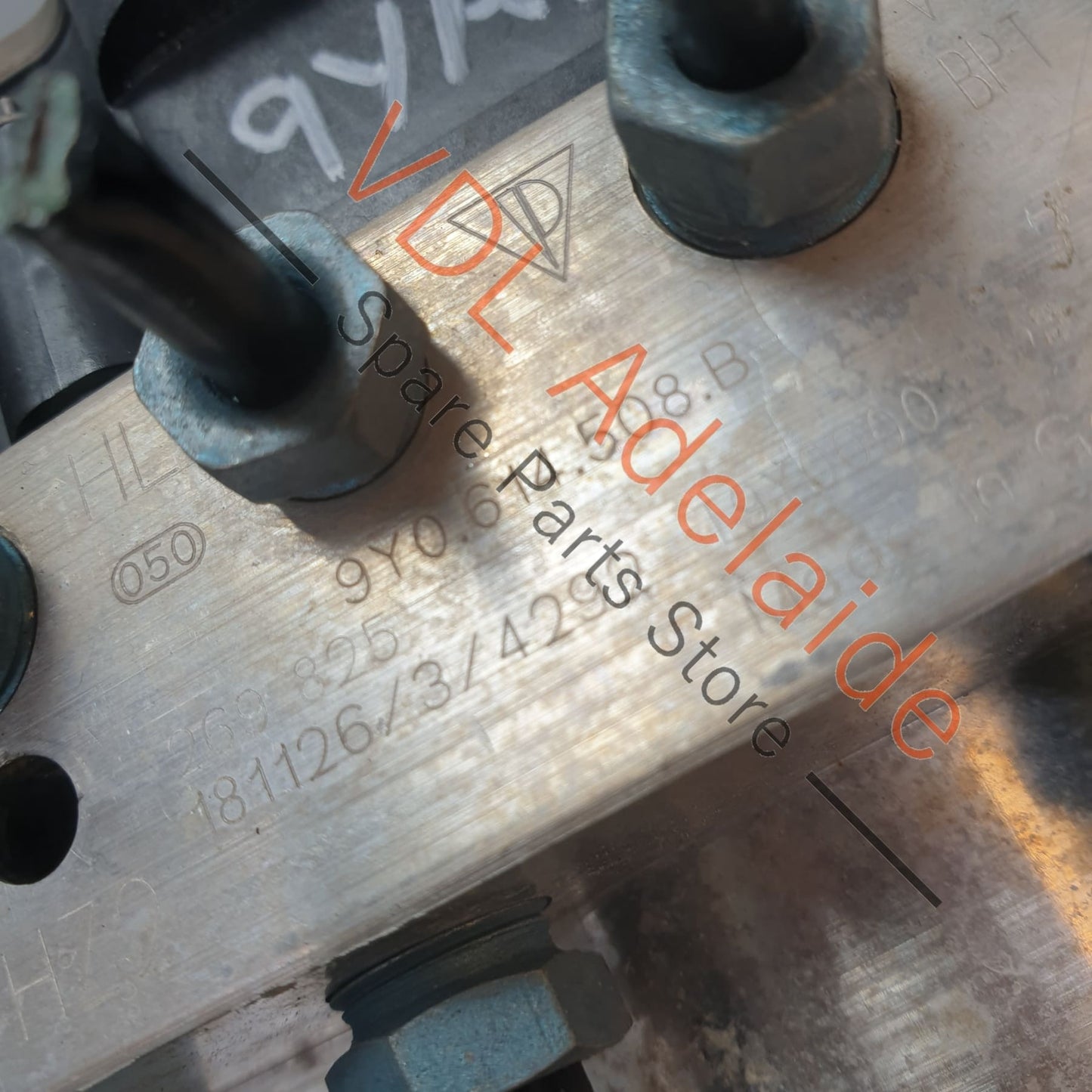 9Y0614508BY 9Y0614508PY 9Y0614508B Porsche Cayenne E3 ABS Brake Pump Module 9Y0614508BY 9Y0614508PY