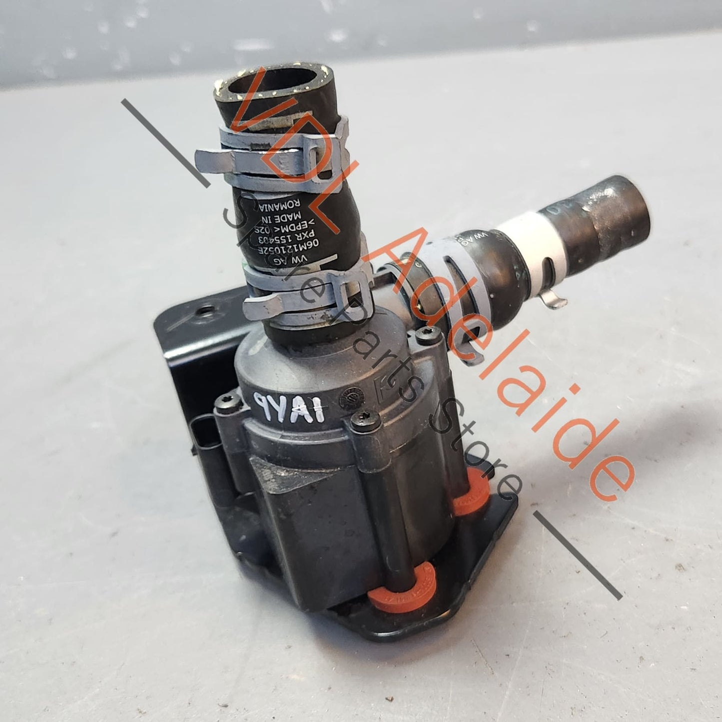 9A7121601 06H121601P 06H121601L Porsche Cayenne E3 Additional Secondary Coolant Electric Pump 9A7121601 06H121601P 06H121601L