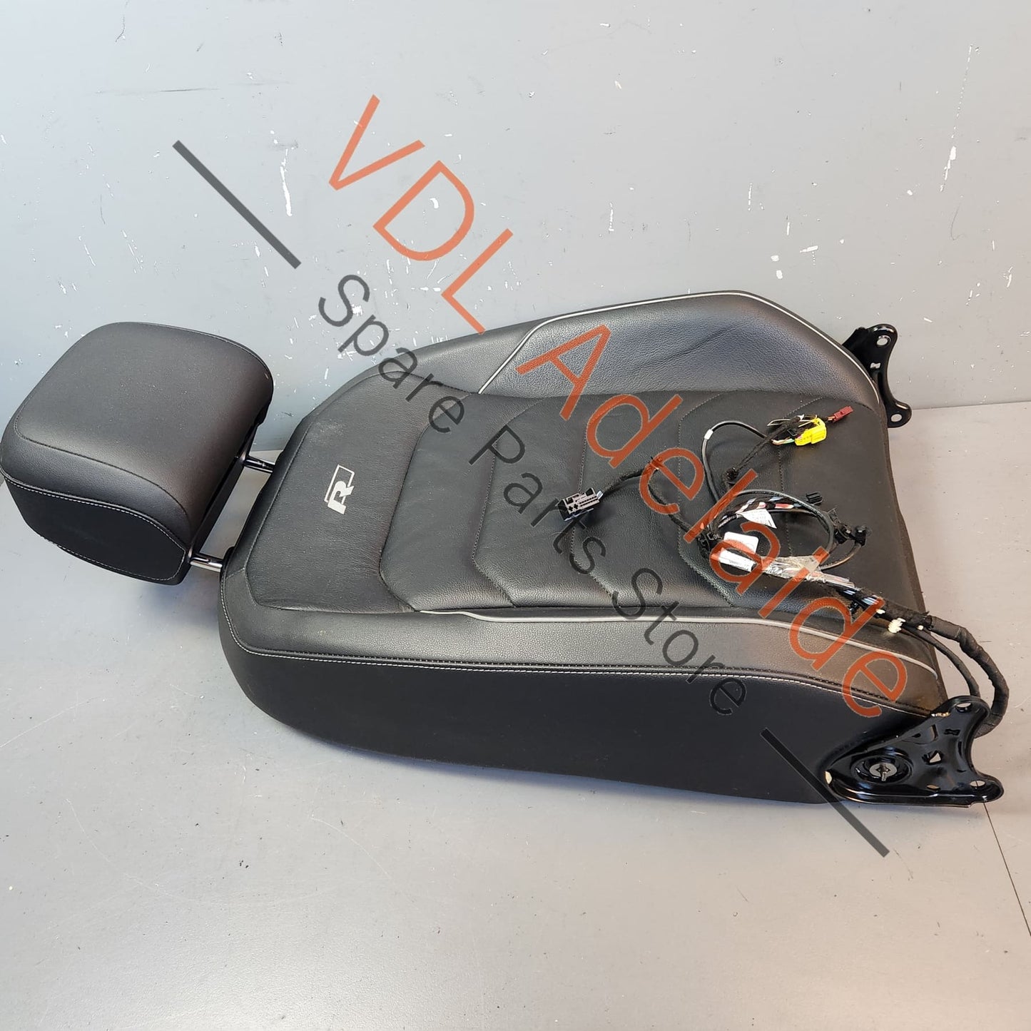 5NN880242D Volkswagen Tiguan 5NA R Line Front Right Seat Airbag Kit 5NN880242D