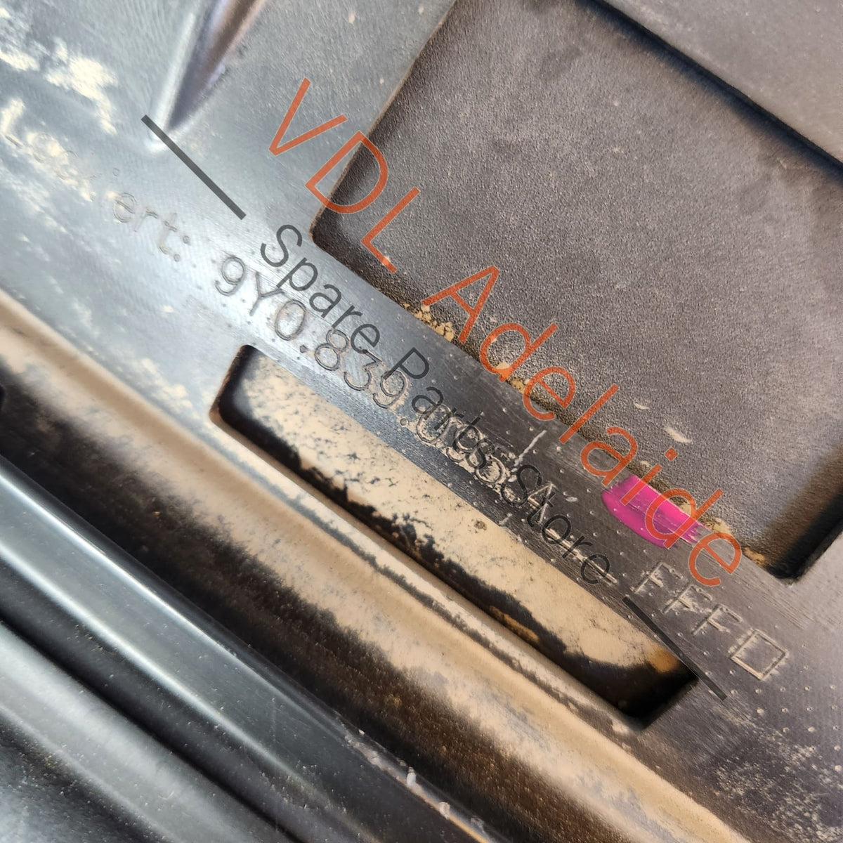 9Y0839095Y 9Y0839095CY Porsche Cayenne E3 9Y Rear Left Door Exterior Molding Trim 9Y0839095Y
