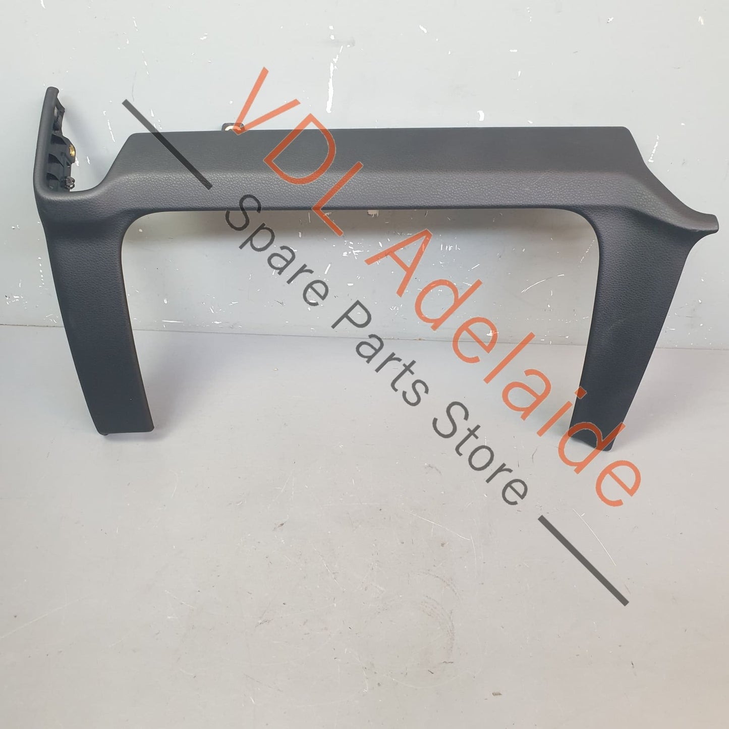 9Y2858033DK4 Porsche Cayenne E3 9Y Passenger Side Lower Glovebox Dashboard Trim Leather for RHD