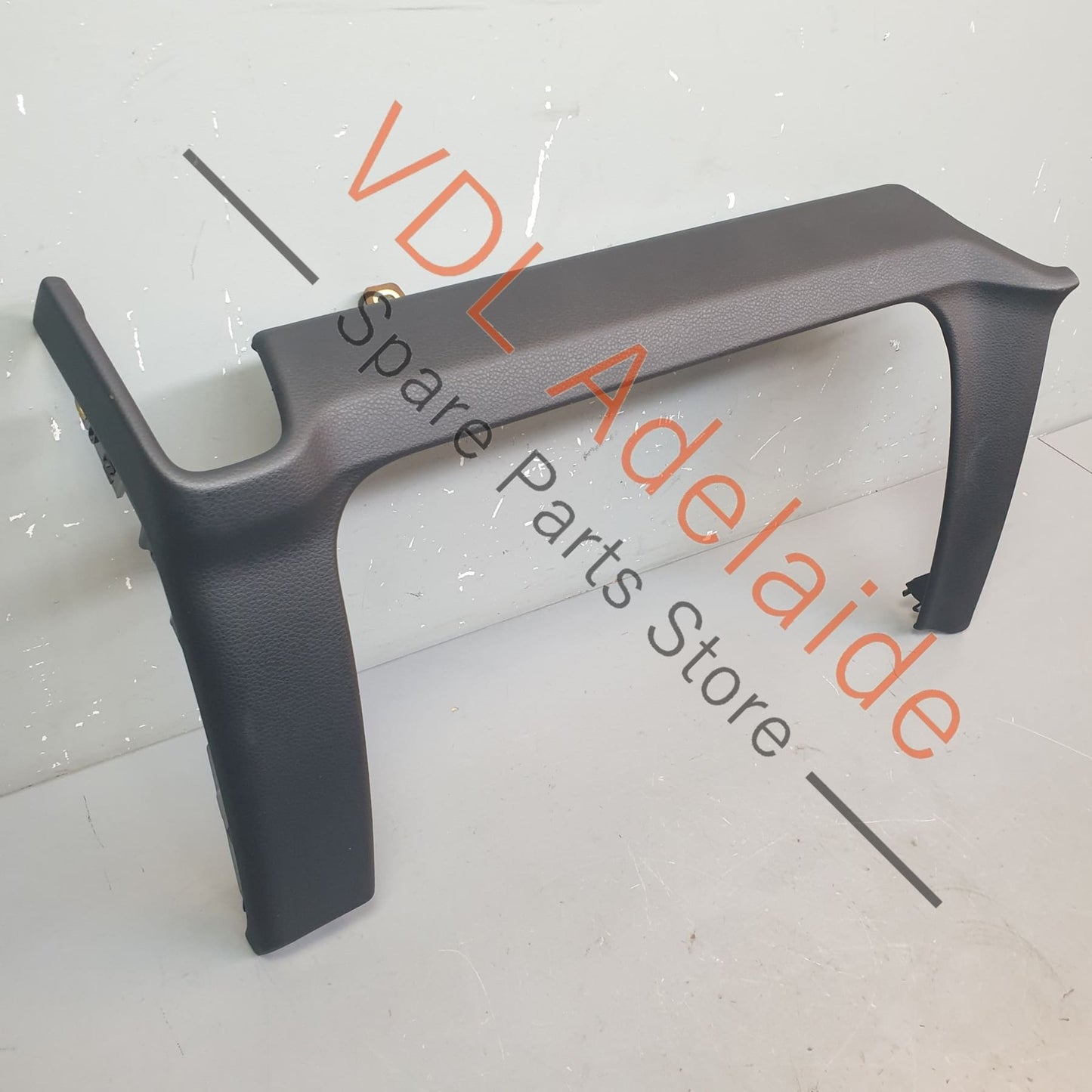 9Y2858033DK4 Porsche Cayenne E3 9Y Passenger Side Lower Glovebox Dashboard Trim Leather for RHD