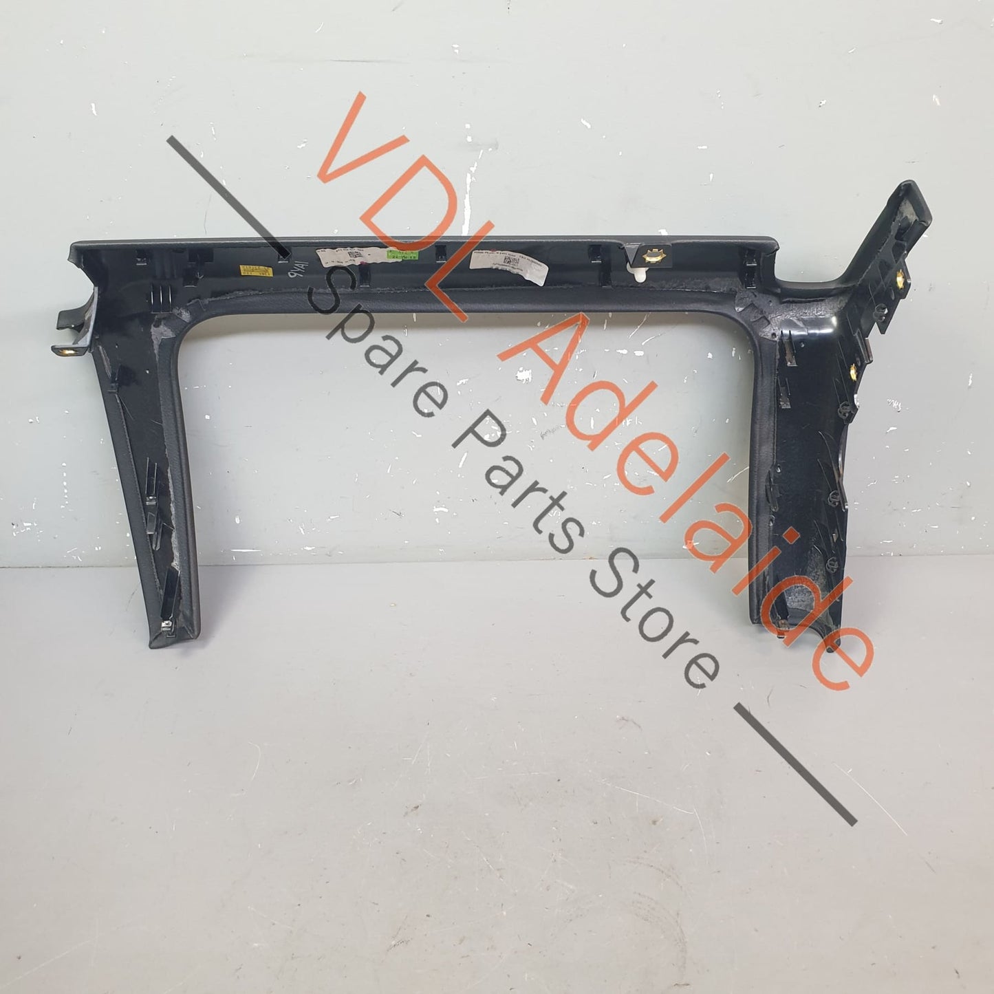 9Y2858033DK4 Porsche Cayenne E3 9Y Passenger Side Lower Glovebox Dashboard Trim Leather for RHD