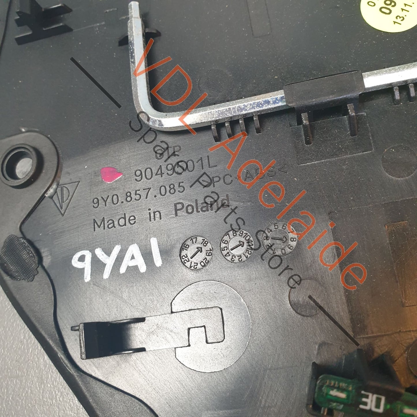 9Y0857085D 9Y08570855Q0 Porsche Cayenne E3 9Y Left Side Dashboard Trim Cover Panel Interior 9Y0857085D